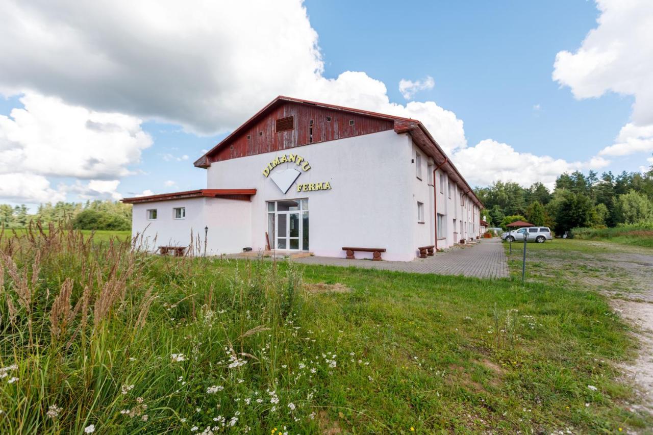 Viesu Nams “Dimantu Ferma” Hotel Ikšķile Exterior foto