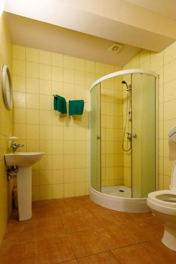 Viesu Nams “Dimantu Ferma” Hotel Ikšķile Exterior foto